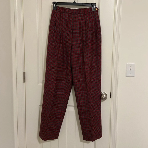 Vintage Liz‎ Claiborne women’s pleated plaid patterned pants — size 10 - Picture 1 of 9